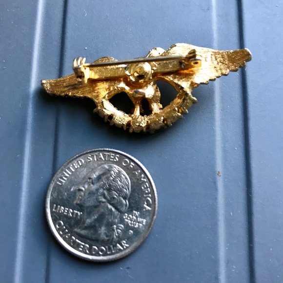Vintage Eagle Brooch - Picture 2 of 3